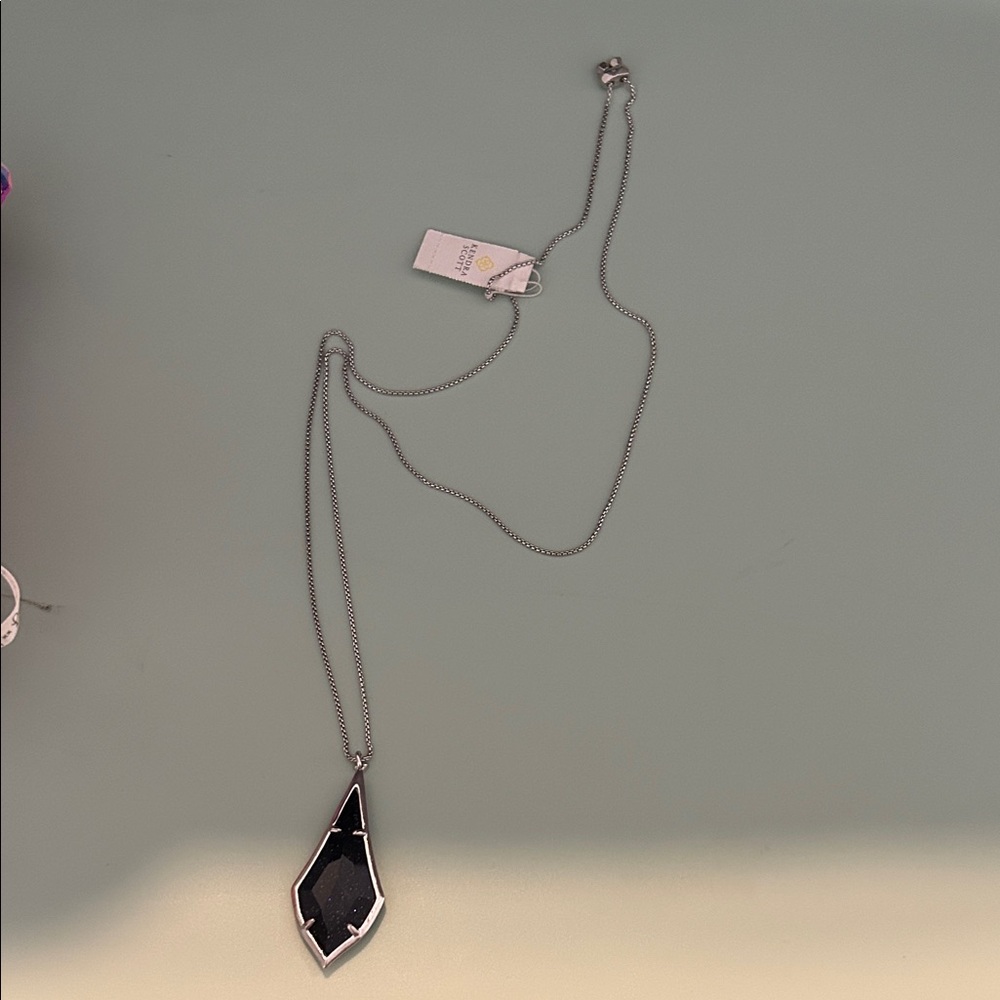 NWT Kendra Scott adjustable necklace